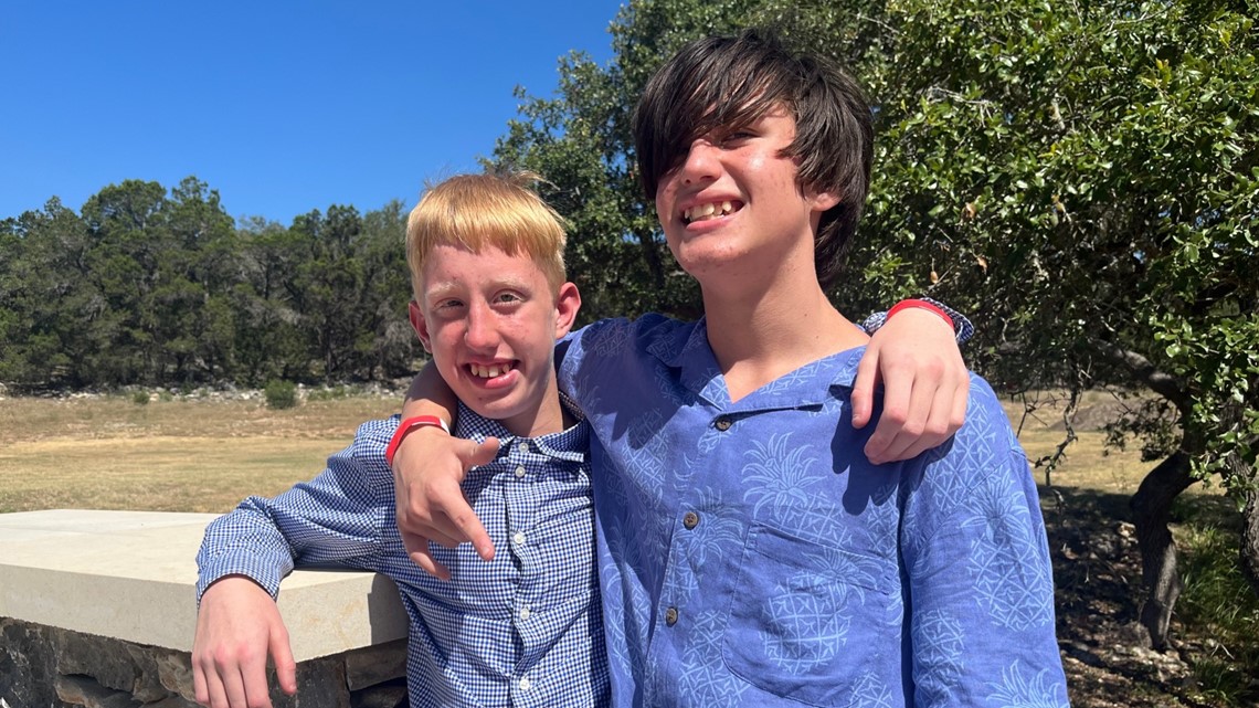 Why two teenage brothers say they would like to be adopted together ...