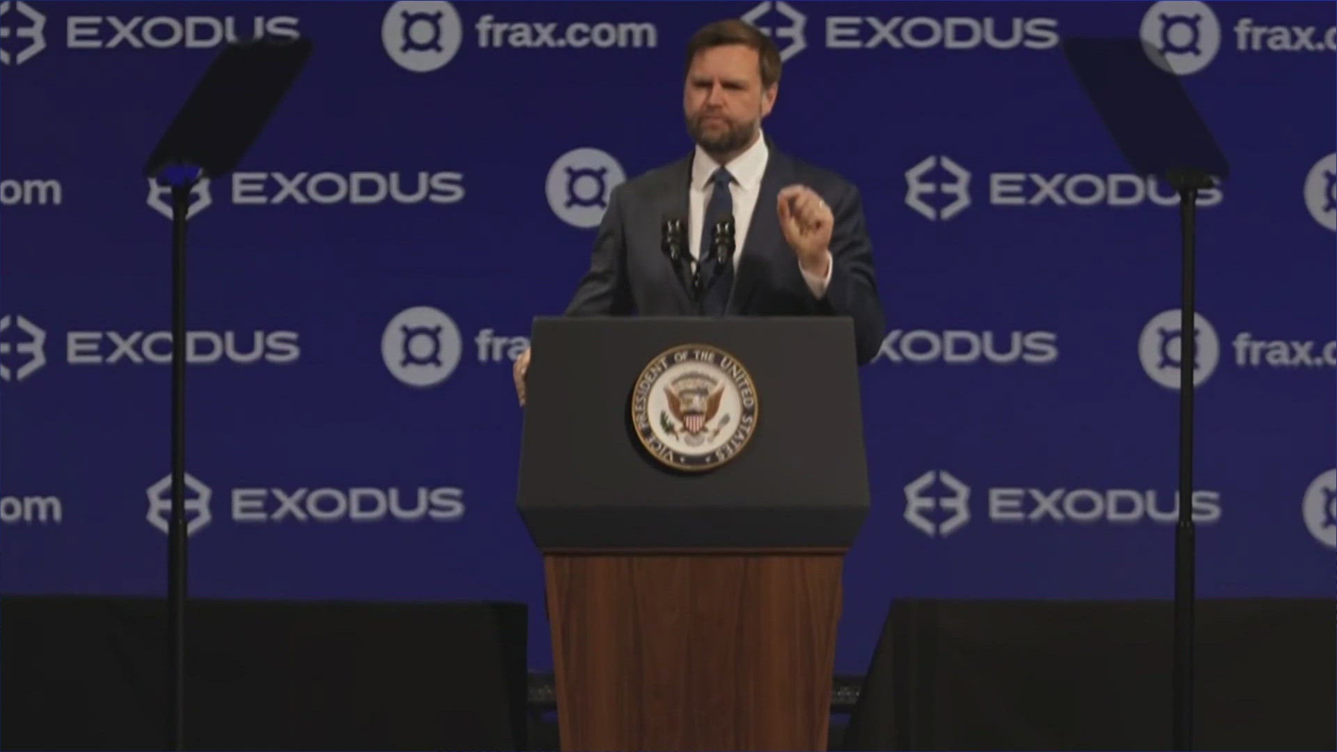 Vance was the keynote speaker and promised full support from the White House. 