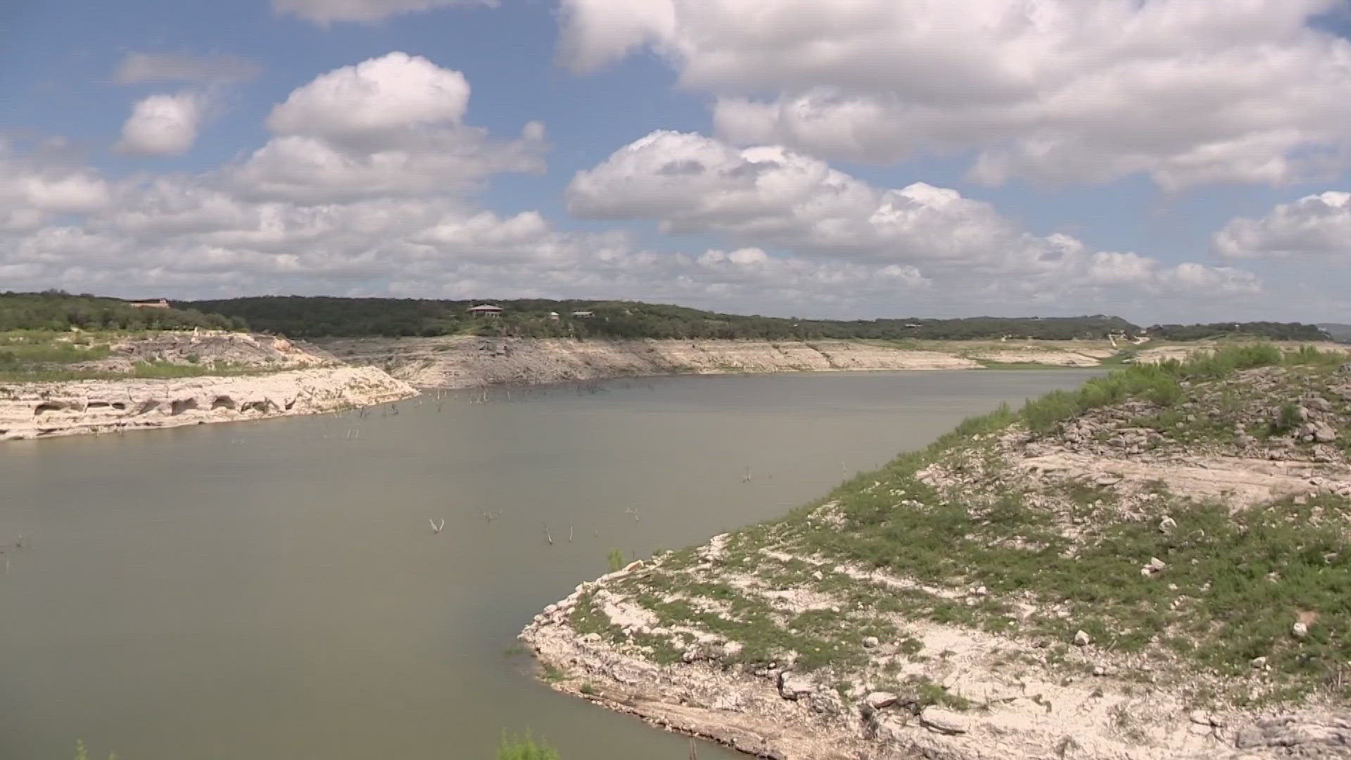 Residents out in Medina Lake remain optimistic despite struggling summer.