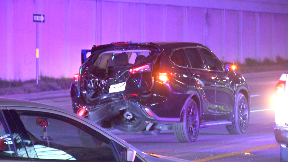 Motorcyclist hospitalized after high-speed crash in San Antonio | kens5.com