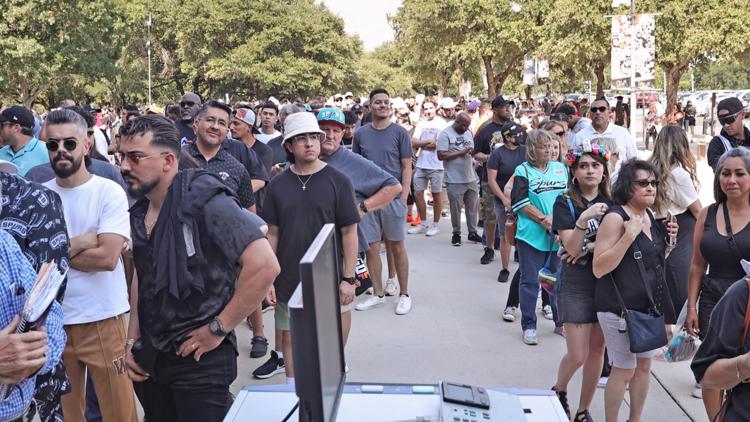 Spurs host watch party to celebrate No. 1 draft pick