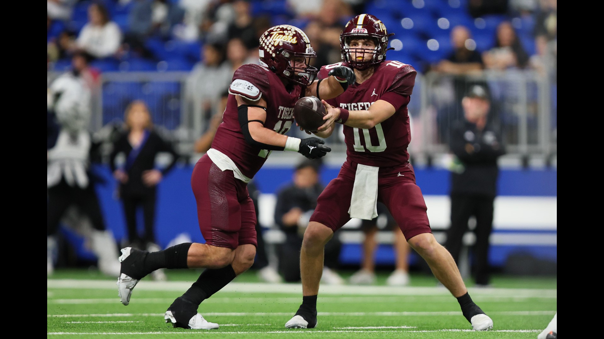 Texas football scores High school playoff highlights