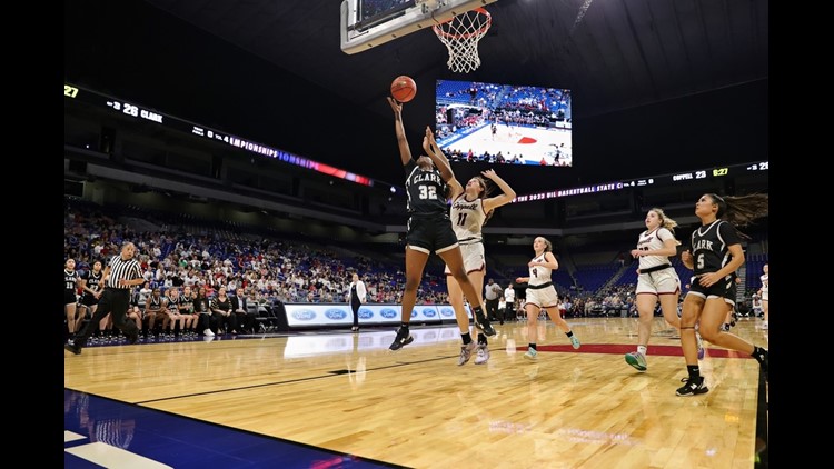 Foster buzzer-beater lifts men's basketball over Maryville in overtime -  Oglethorpe University