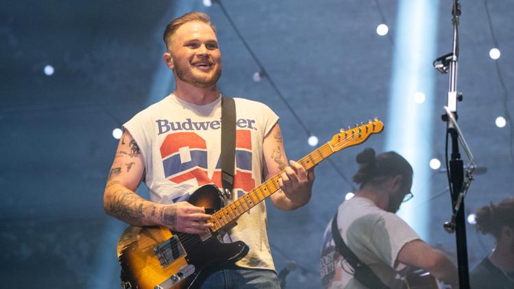 Bryan様 Zach Bryan to bring 'With Heaven On Tour' to San Antonio's