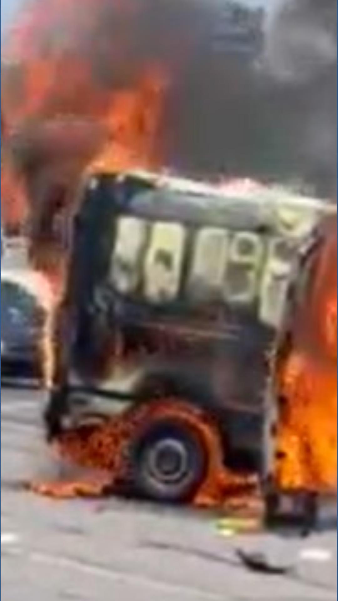 1 dead after devastating crash in San Antonio ends in flames | kens5.com