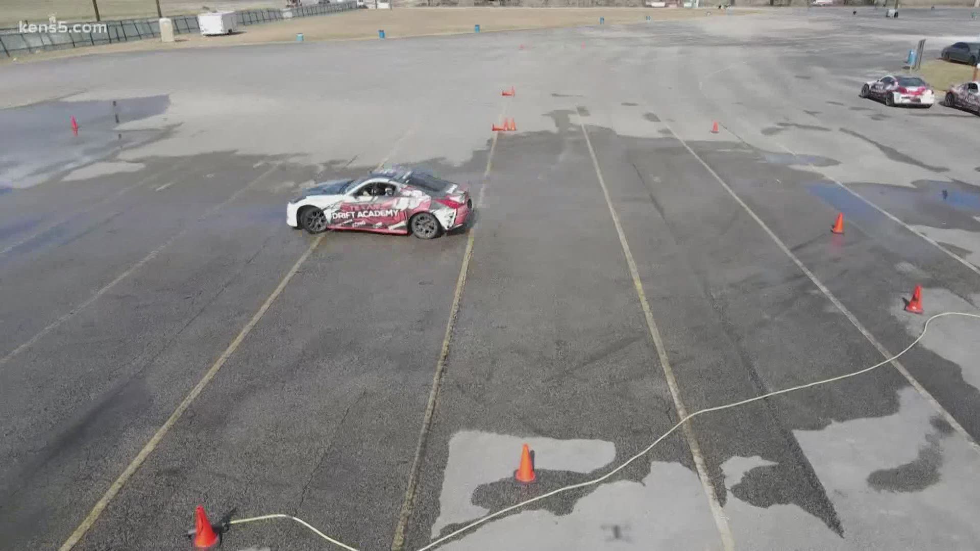 In this week's Texas Outdoors, we're going drifting with KENS 5's Barry Davis and the Texas Drift Academy.