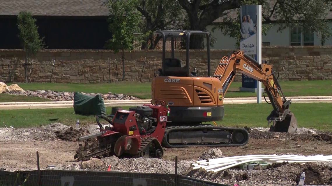 Comal County officials: Man dies from injuries caused by trencher at New Braunfels worksite