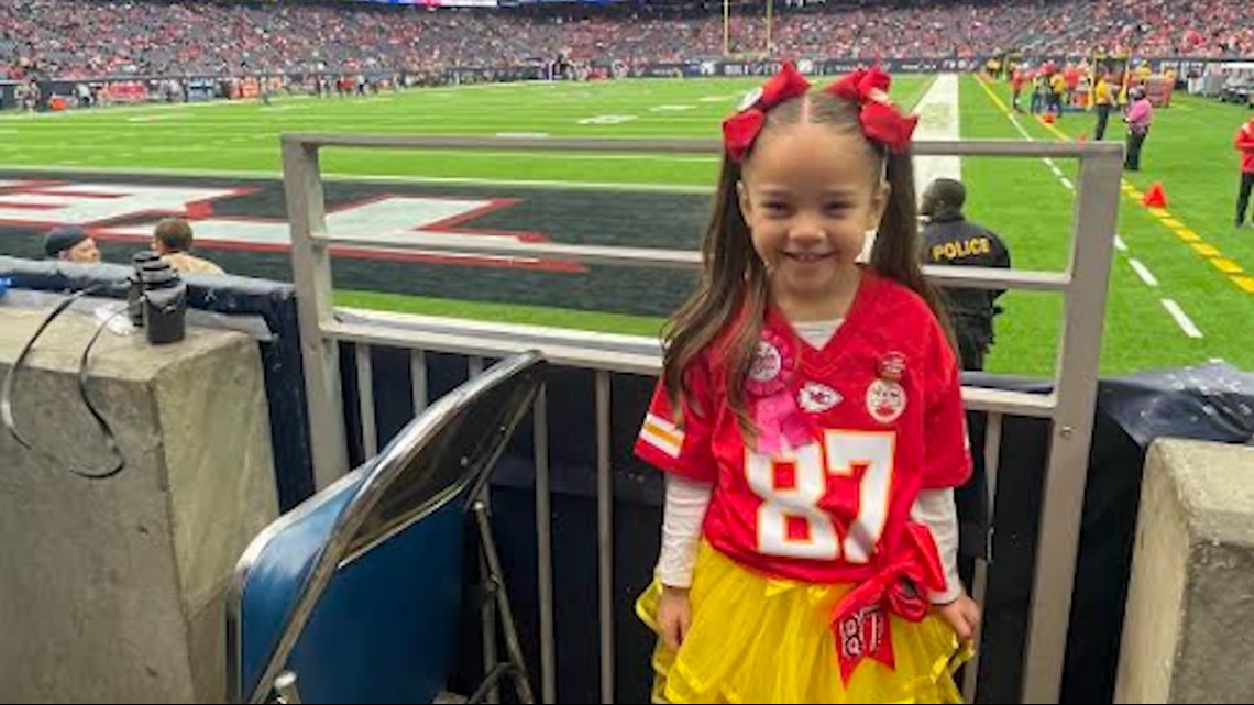 KC Chiefs Football Bun Girl – The Sunflower Market