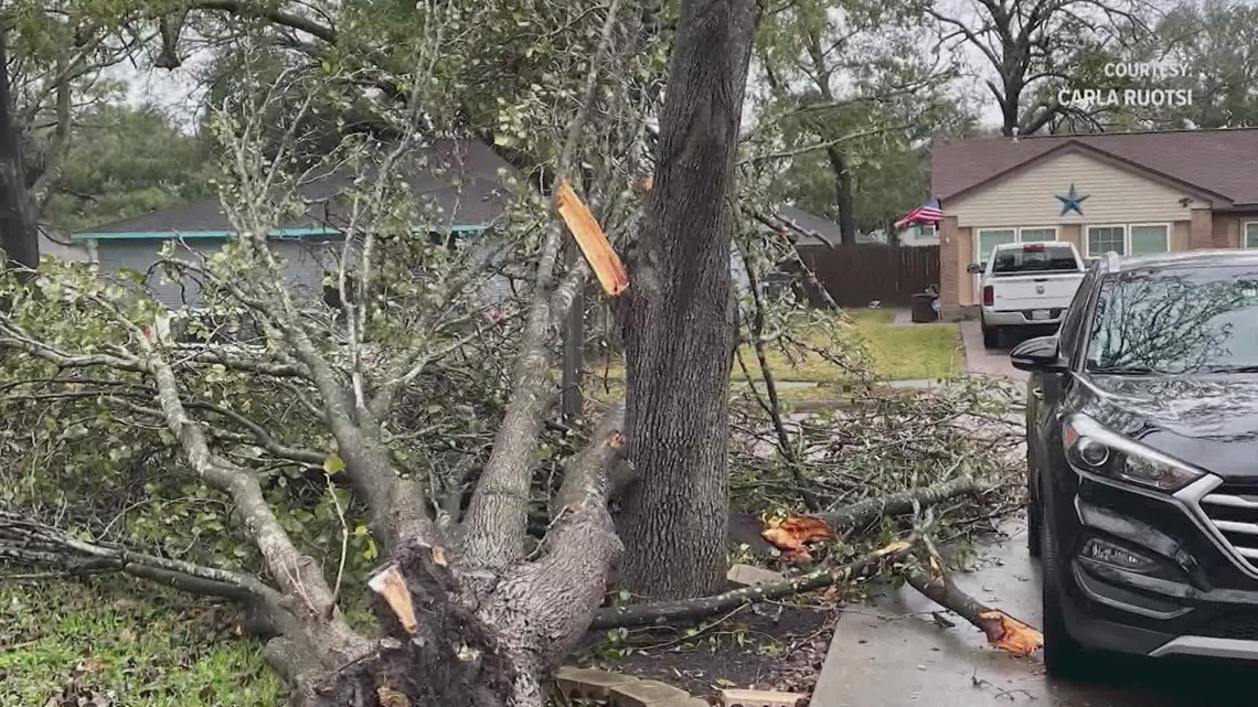 Live video: Air 11 surveys storm damage following tornados this weekend - Vimarsana News