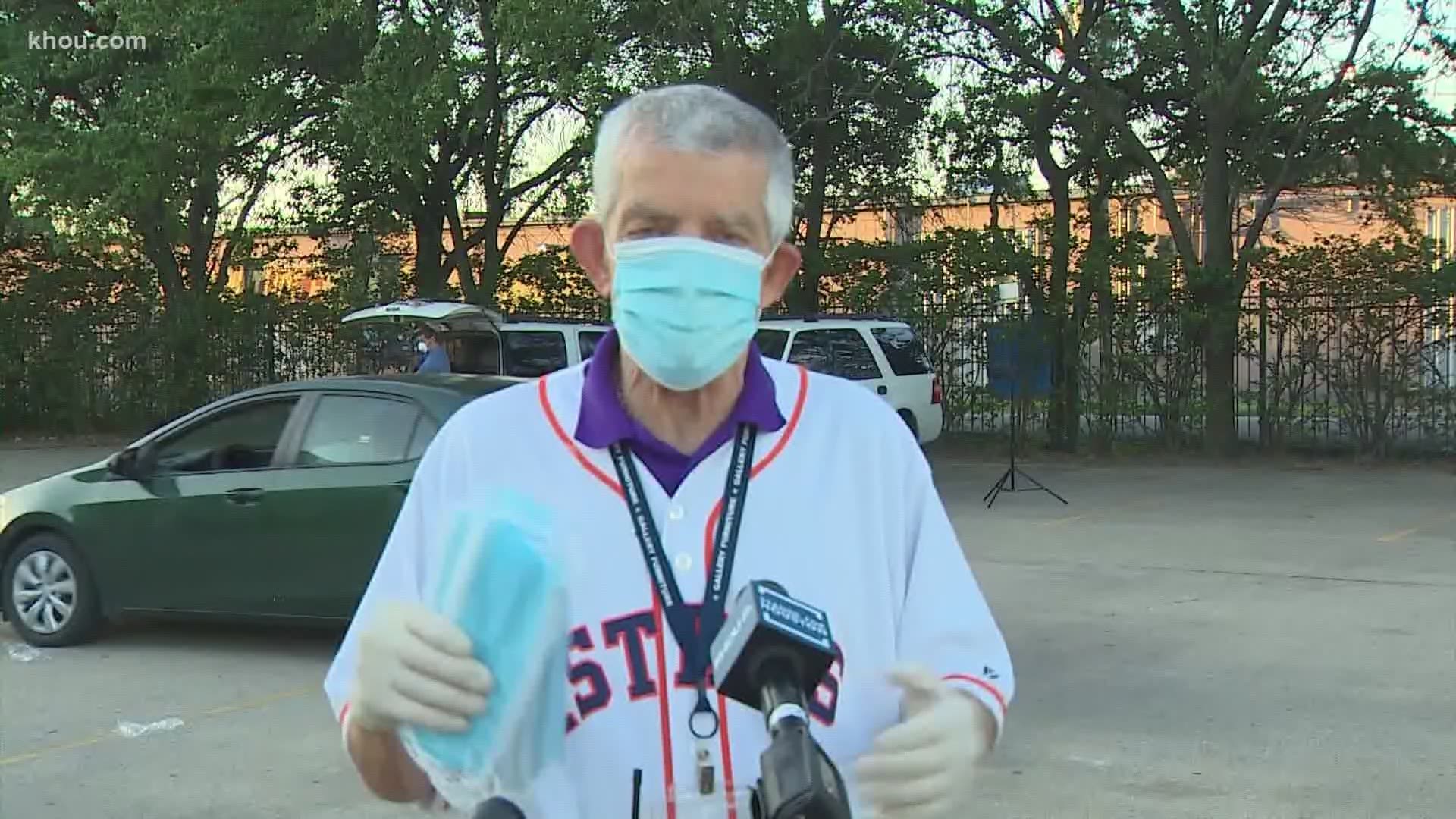 Mattress Mack is using his resources to provide residents with free masks amid a nationwide shortage.