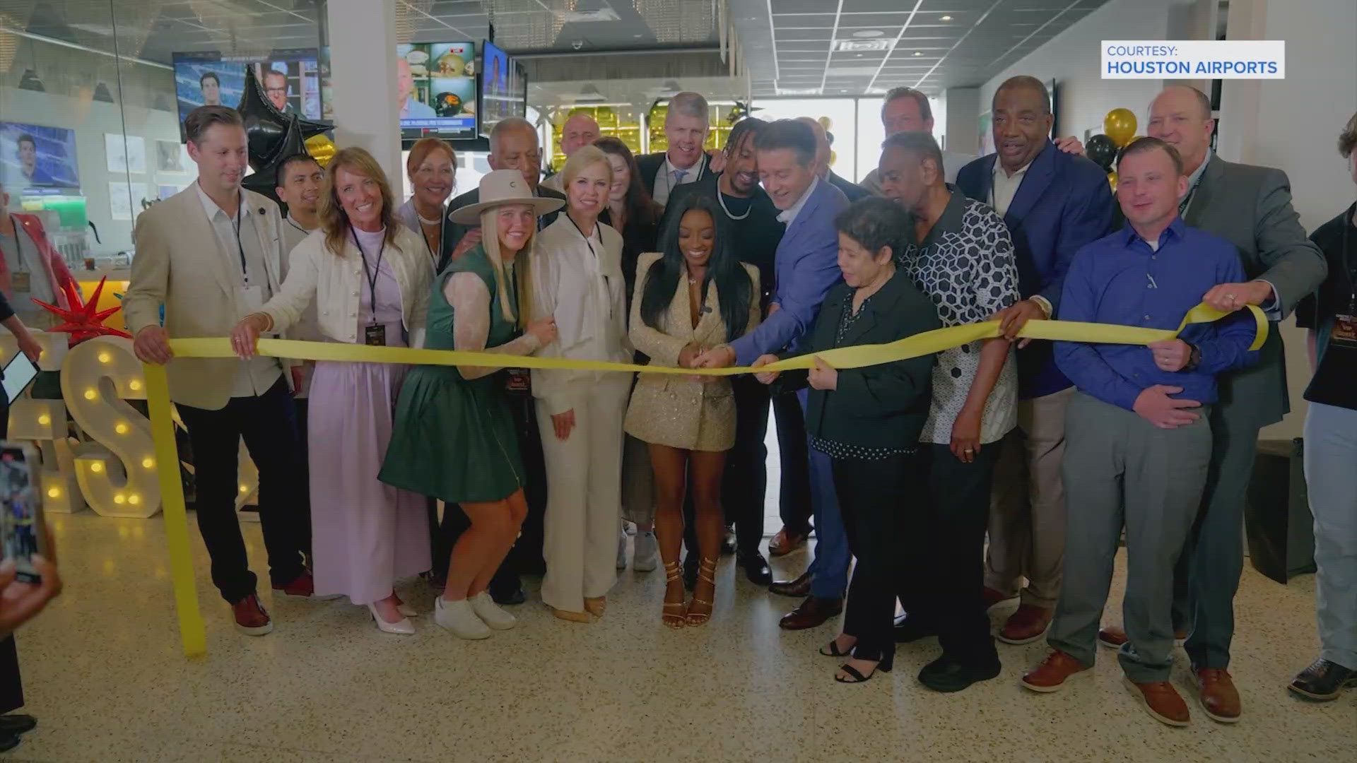 Simone Biles launches new dining experience at Houston airport | kens5.com