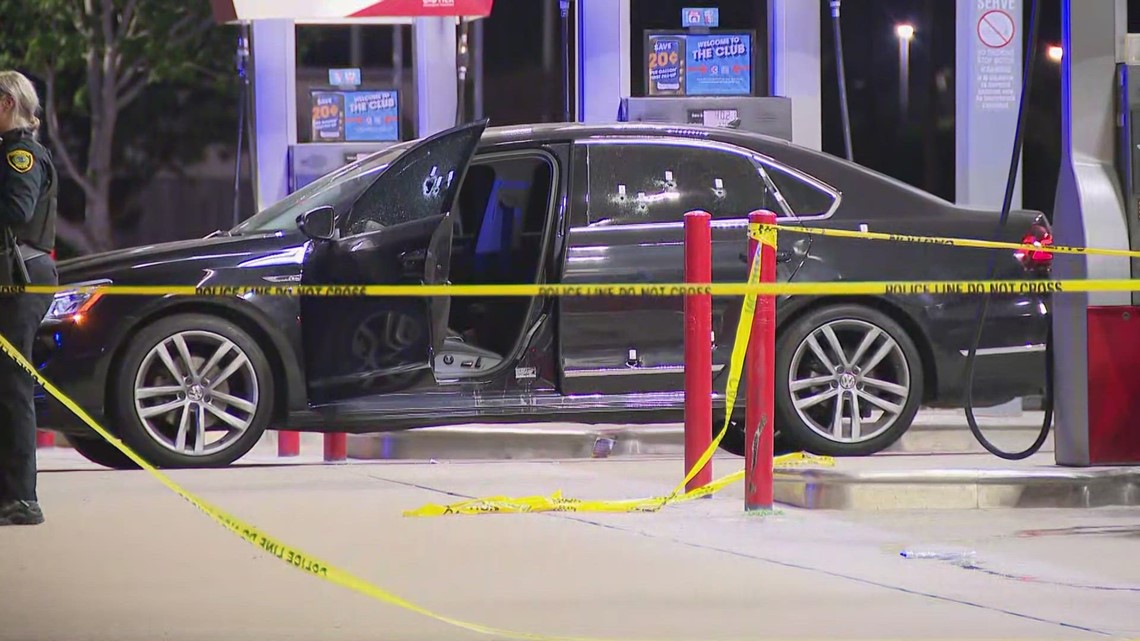 Father of 2 ambushed, killed at gas station | Houston crime - Vimarsana News