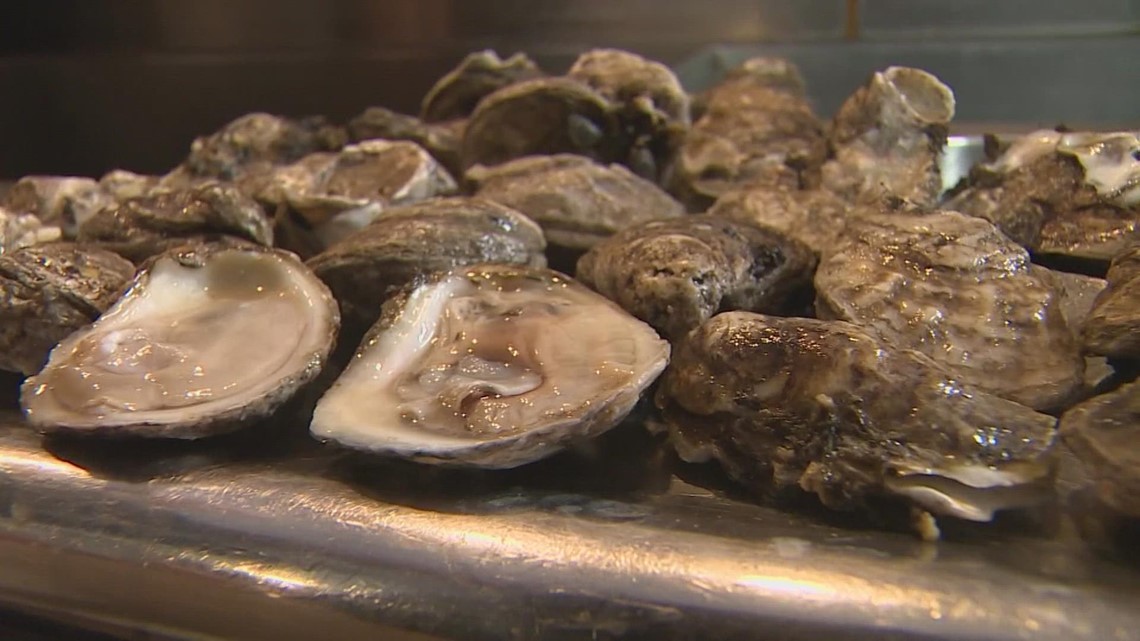 Texas reopens oyster harvesting in Galveston Bay