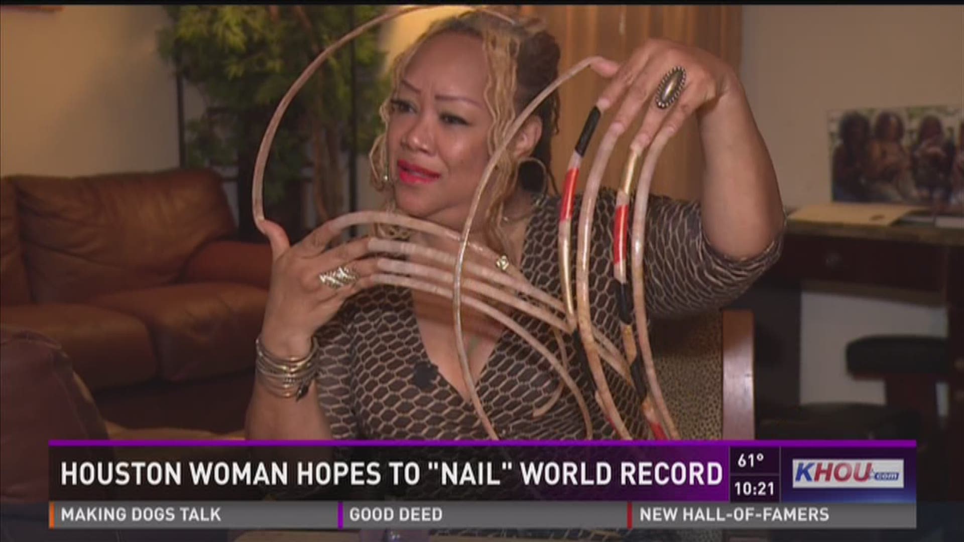 A nail-biting encounter with the woman who has the longest fingernails | Guinness  World Records