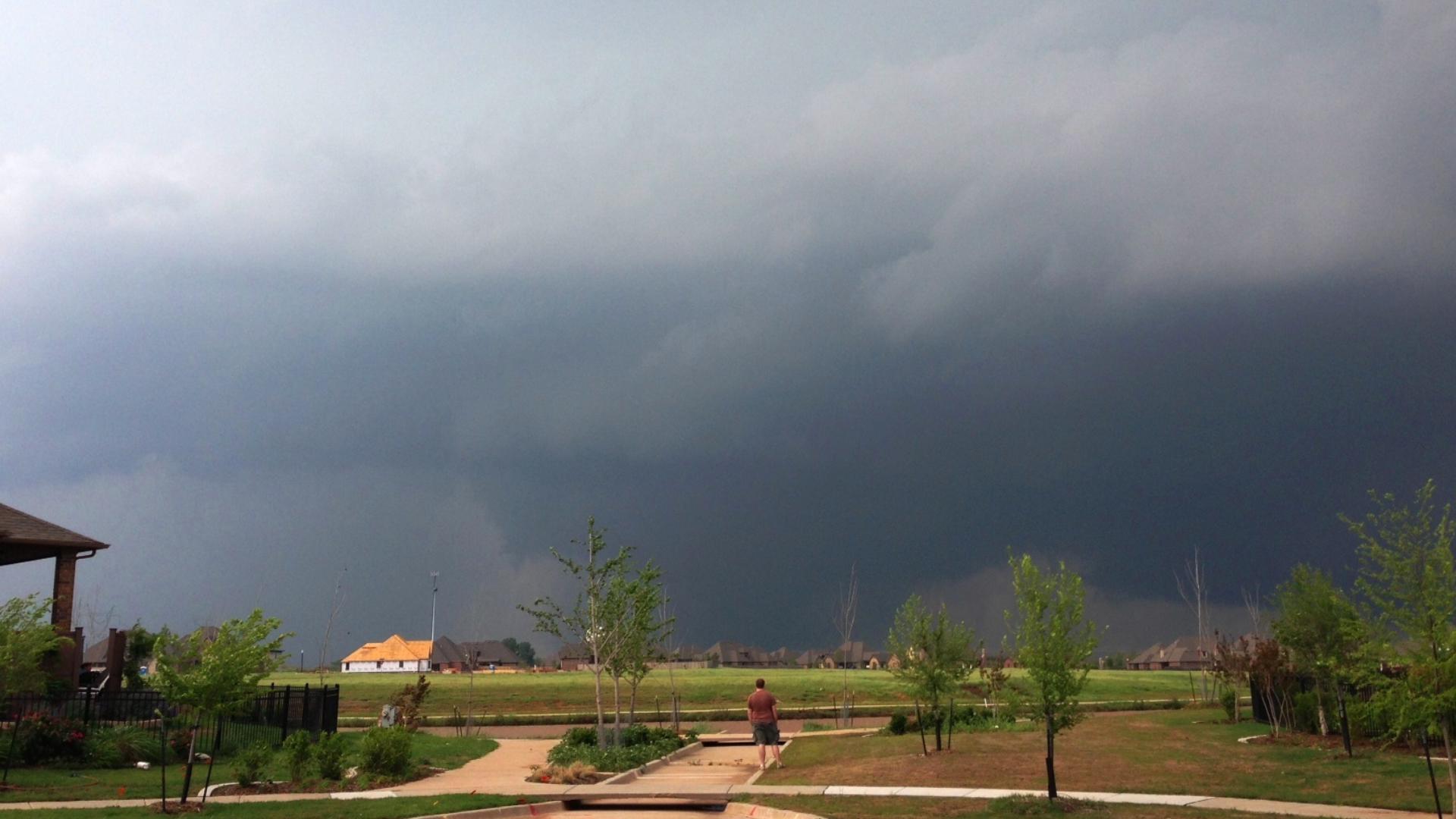 Tamu Storm Chaser Student Survived F5 Tornado In Moore, Ok 