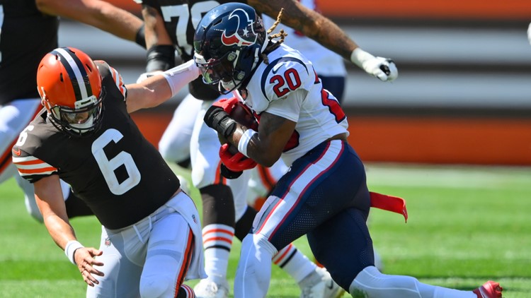 Texans suffer key injuries in 31-21 loss to Cleveland