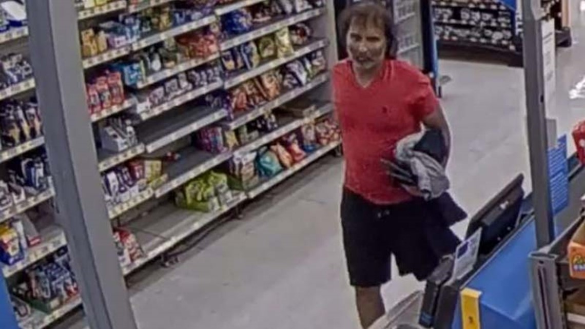 75-year-old Walmart worker knocked over by robber | Houston news - Vimarsana News