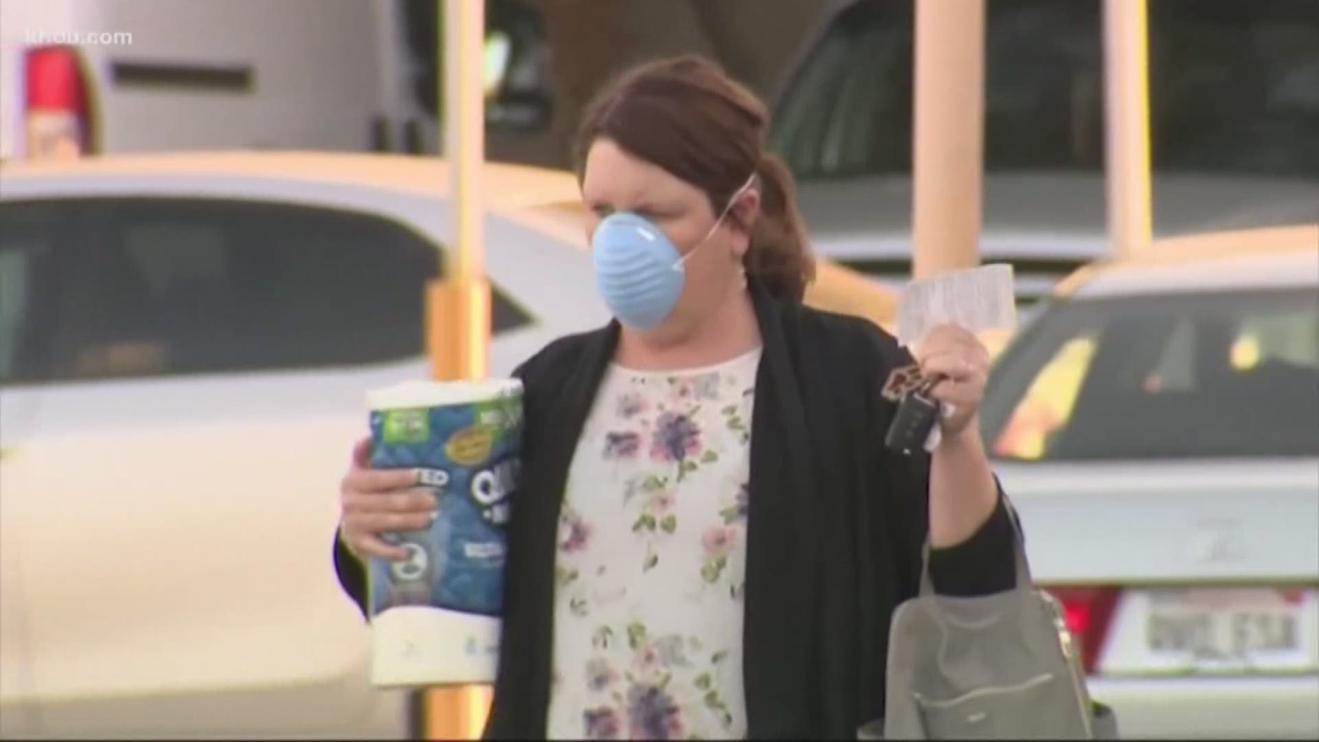 The CDC is now recommending people wear cloth face masks when they go out of their home. But there are some dos and don’ts when you do this.