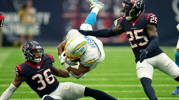Texans lose to Chargers, remain winless this season