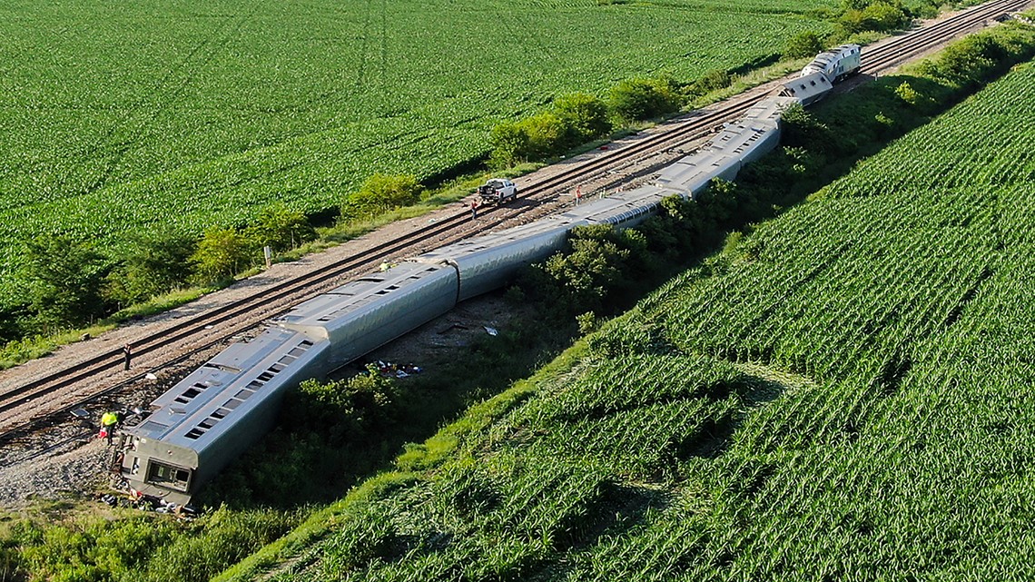 Amtrak train was below speed limit before fatal crash - Vimarsana News
