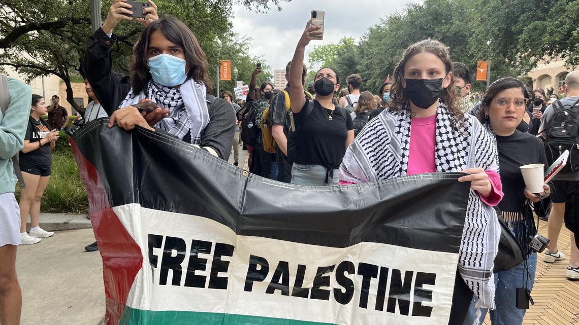 UT students gather for pro-Palestine protest in Austin, Texas - Vimarsana News