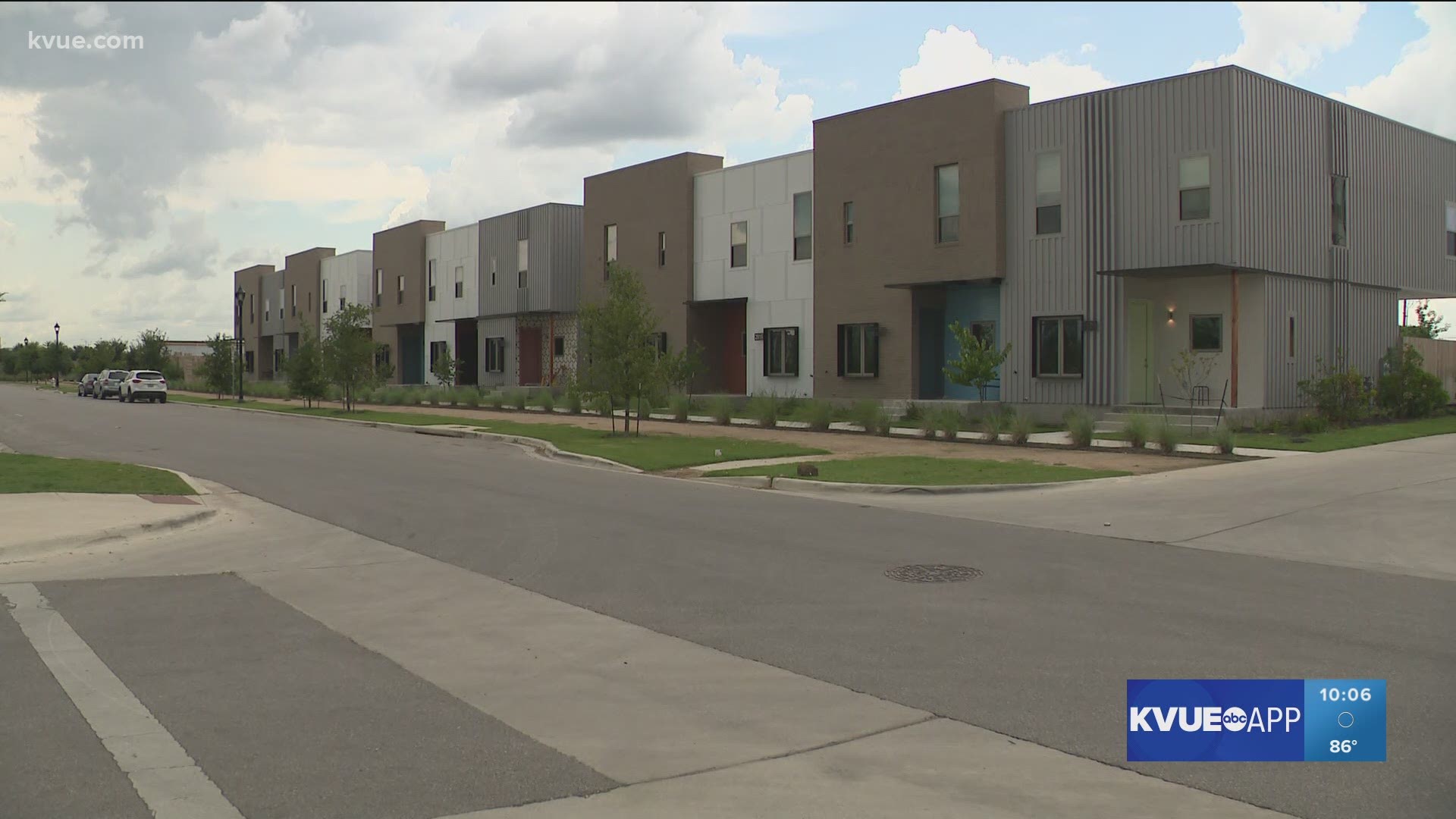Families move into Austin Habitat for Humanity's affordable Mueller