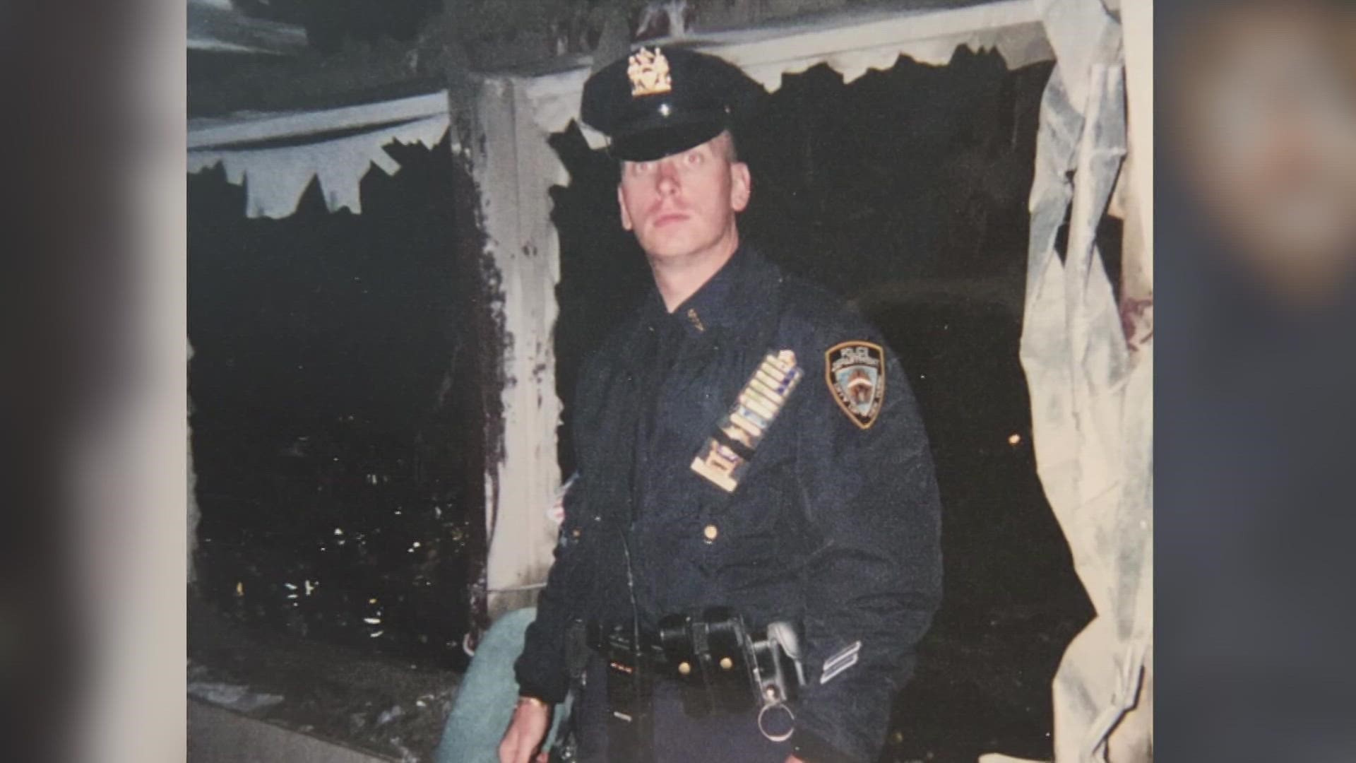 After 21 years, Scott Kamien said the smell of Ground Zero still lingers in his mind.