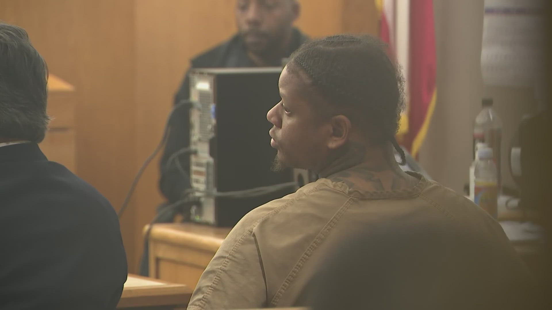 Rapper Yella Beezy drops new song while out on bond, charged with ...