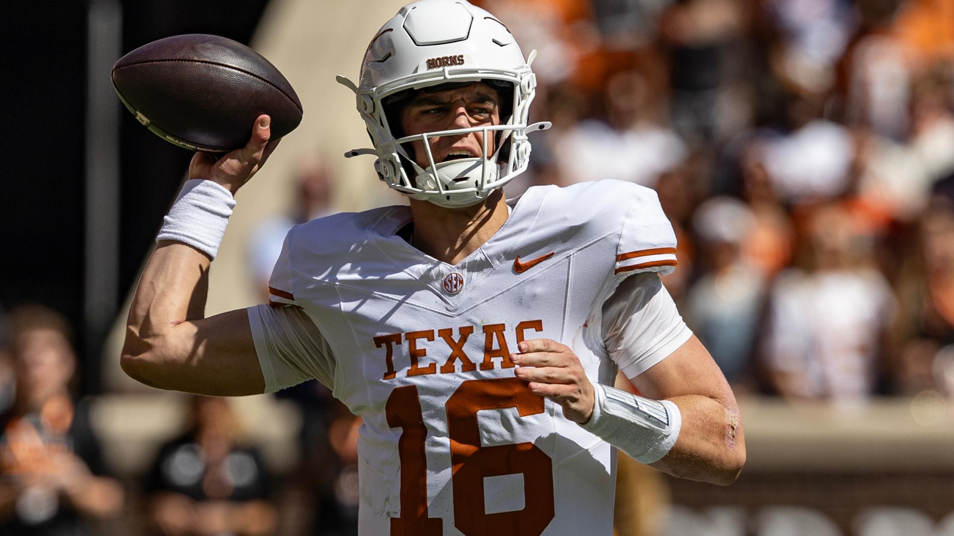 No. 1 Texas has reversed role and a reminder in Red River game against ...