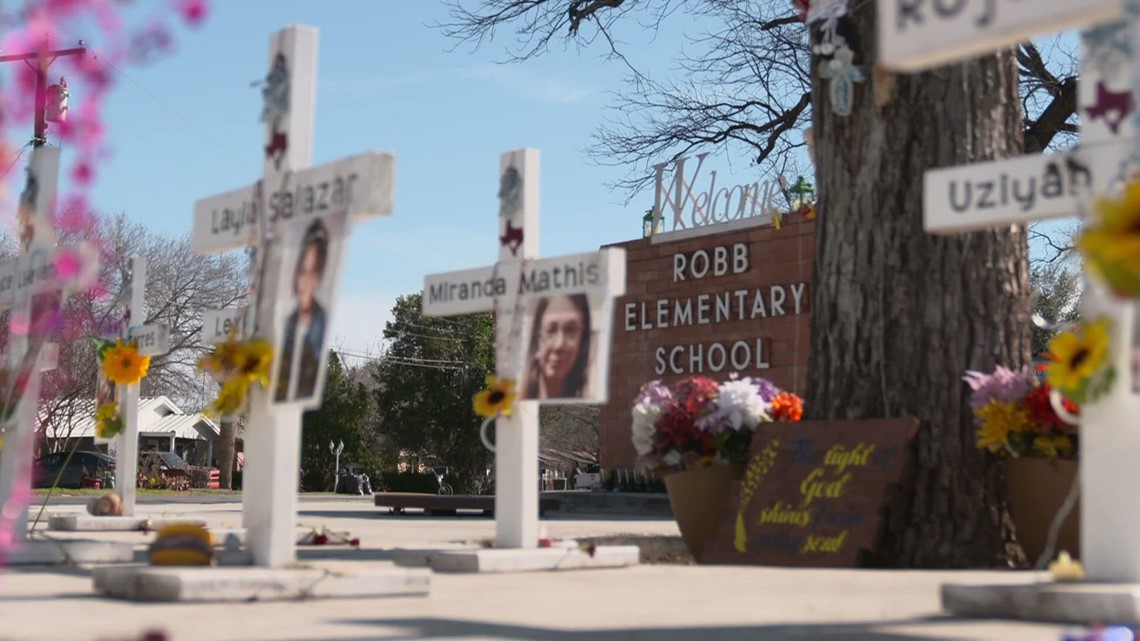 Uvalde school shooting victims may lose right to sue Texas - Vimarsana News