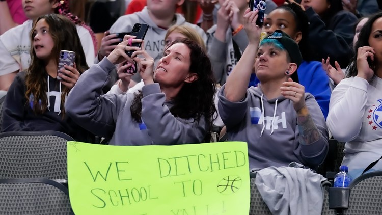 Women's basketball fans descend on Dallas as city hosts Final Four