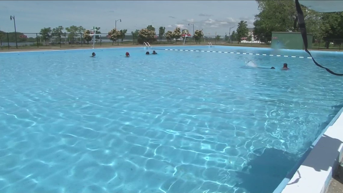 San Antonio pools, splash pads Locations and hours