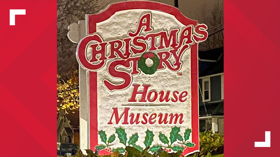 A Christmas Story movie house goes on sale in Cleveland, Ohio | kens5.com