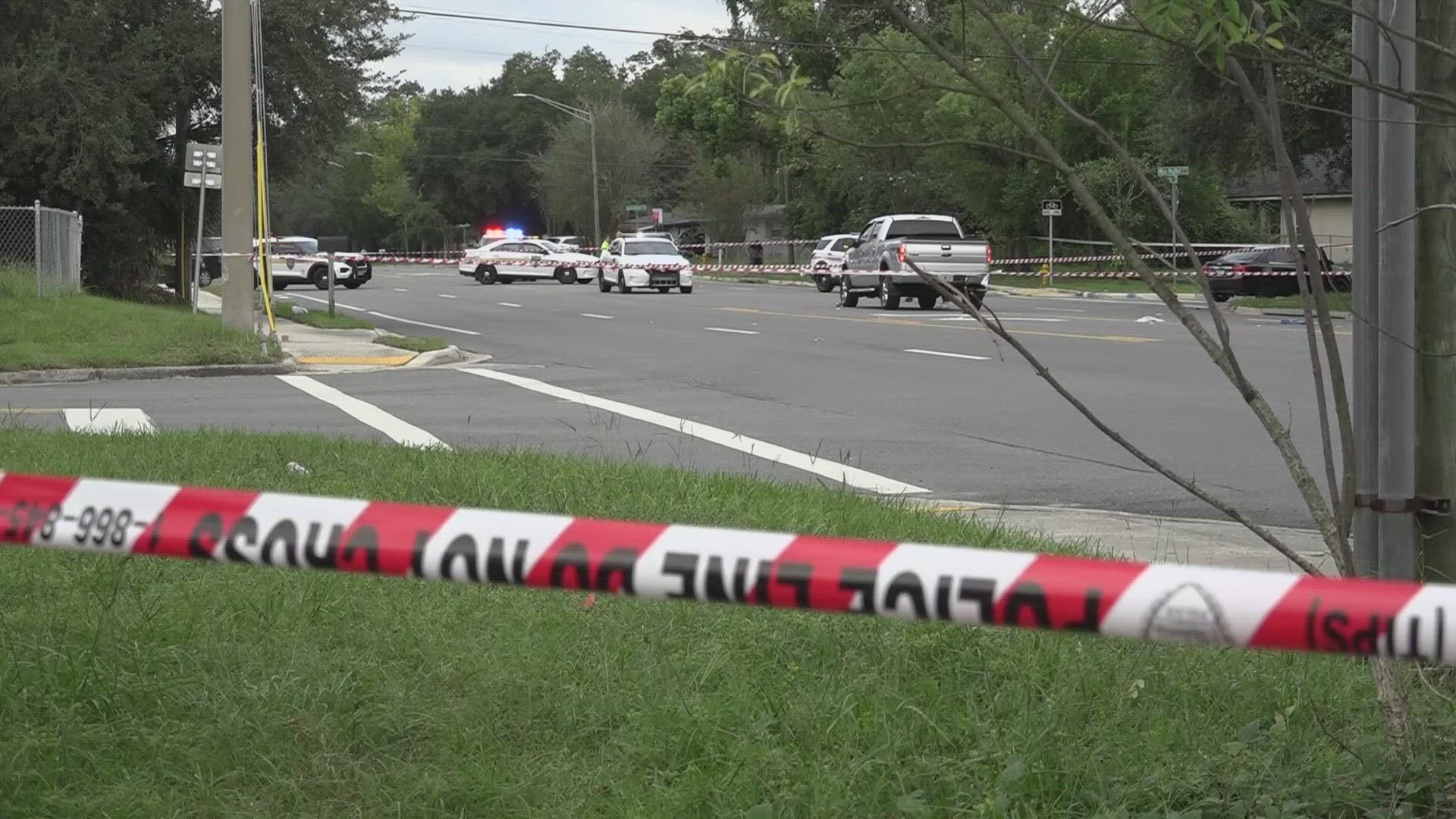 Child hit by car on Jacksonville's Westside | kens5.com