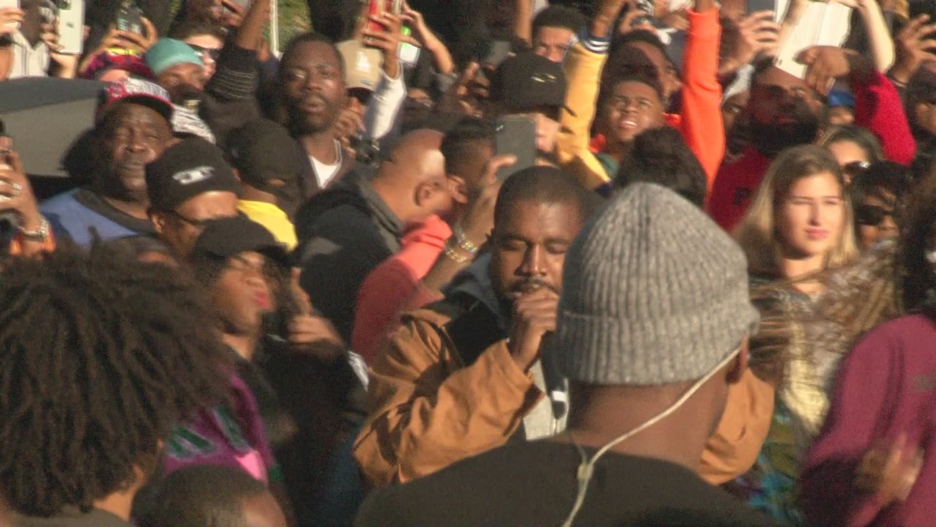 Kanye West surprised Howard University students on Saturday during their homecoming.
