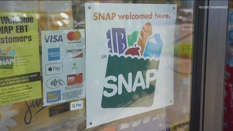 'A tidal wave of need' | San Antonio Food Bank bracing for record demand as SNAP benefits shrink
